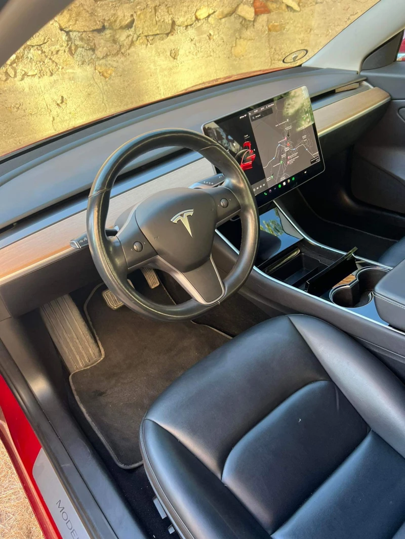 Tesla Model 3, снимка 4 - Автомобили и джипове - 48620620