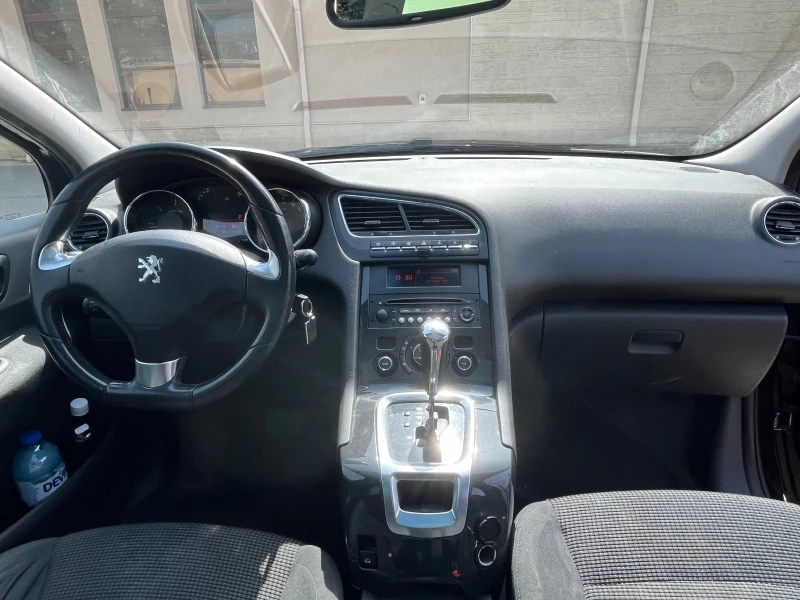 Peugeot 5008 2.0НDI, снимка 3 - Автомобили и джипове - 48738400