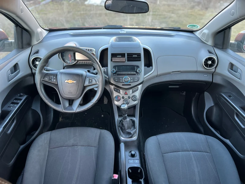 Chevrolet Aveo 1.3d Euro/5a , снимка 9 - Автомобили и джипове - 48836864