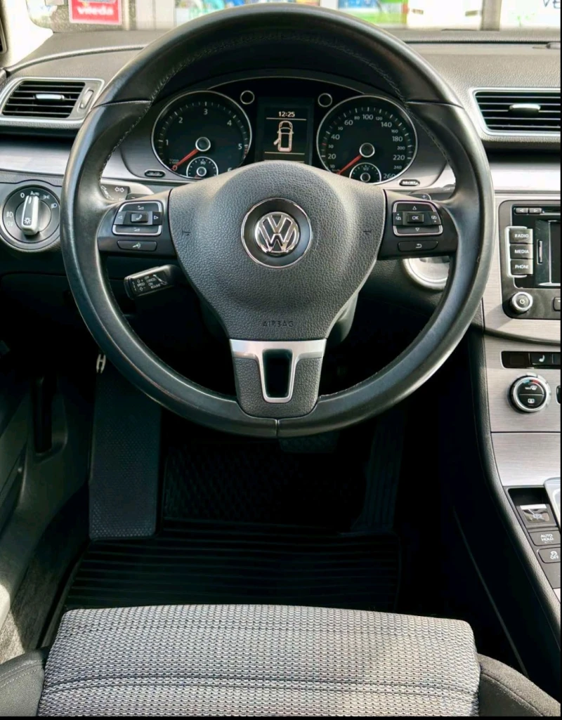 VW Passat B7, снимка 7 - Автомобили и джипове - 49317478