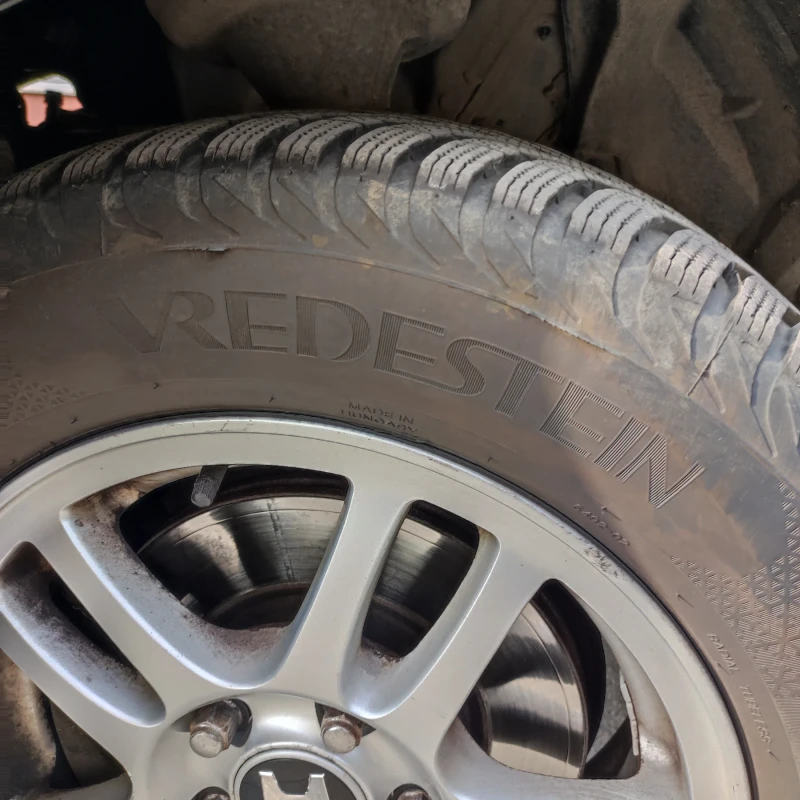 Honda Fr-v 1.7 I  VITEC, снимка 14 - Автомобили и джипове - 49962319