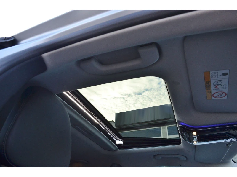 Mercedes-Benz C 220 AMG/200HP/PANO/ADVANTAGE-PLUS/NIGHT/MEMORY//421v, снимка 8 - Автомобили и джипове - 50286870