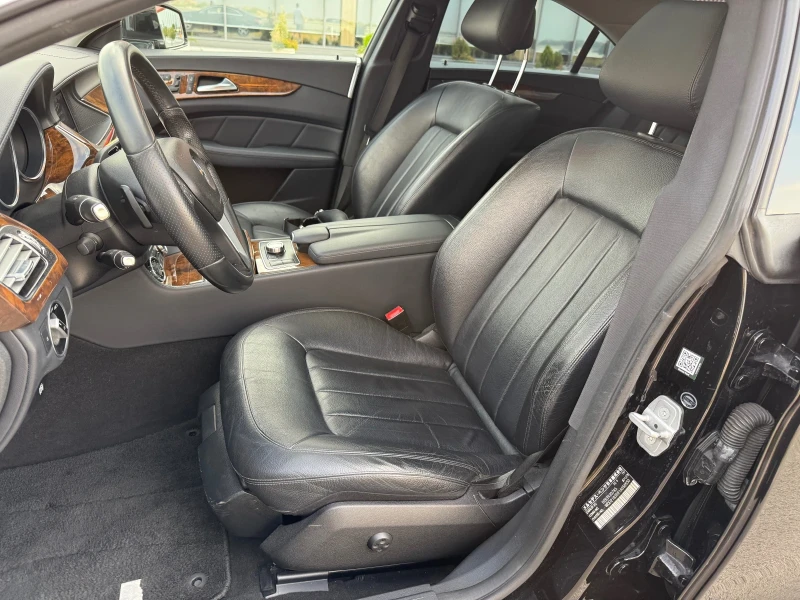 Mercedes-Benz CLS 350 Внос ЯПОНИЯ, снимка 10 - Автомобили и джипове - 52244468