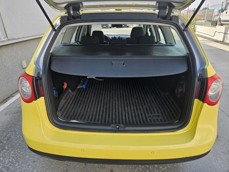VW Passat 2.0 Common Rail, снимка 13 - Автомобили и джипове - 51911037