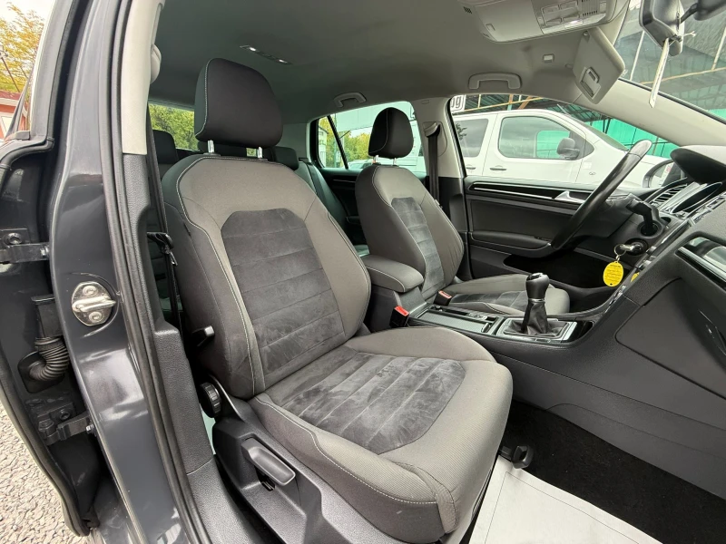 VW Golf 1.6TDI* 110ks* HighLine* Euro 6B* , снимка 14 - Автомобили и джипове - 52089228