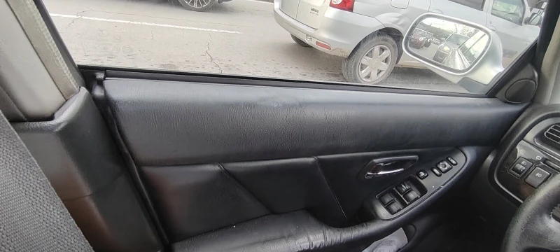 Subaru Legacy, снимка 4 - Автомобили и джипове - 52478293