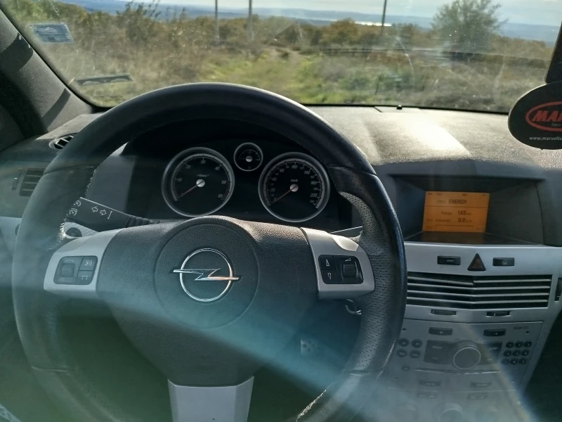 Opel Astra H GTC 1.7 CDTI , снимка 8 - Автомобили и джипове - 52641775