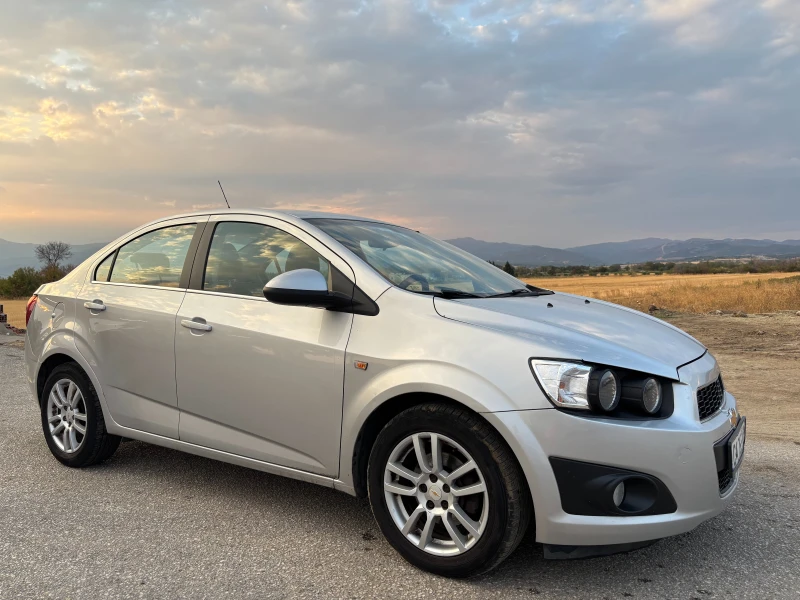 Chevrolet Aveo, снимка 5 - Автомобили и джипове - 52655851