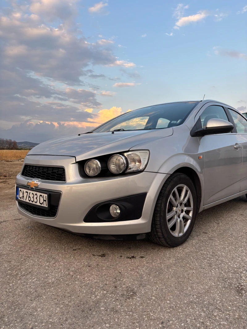 Chevrolet Aveo, снимка 2 - Автомобили и джипове - 52655851