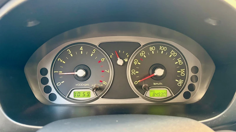 Kia Picanto 1.1 бензин Автоматик, снимка 3 - Автомобили и джипове - 52856260