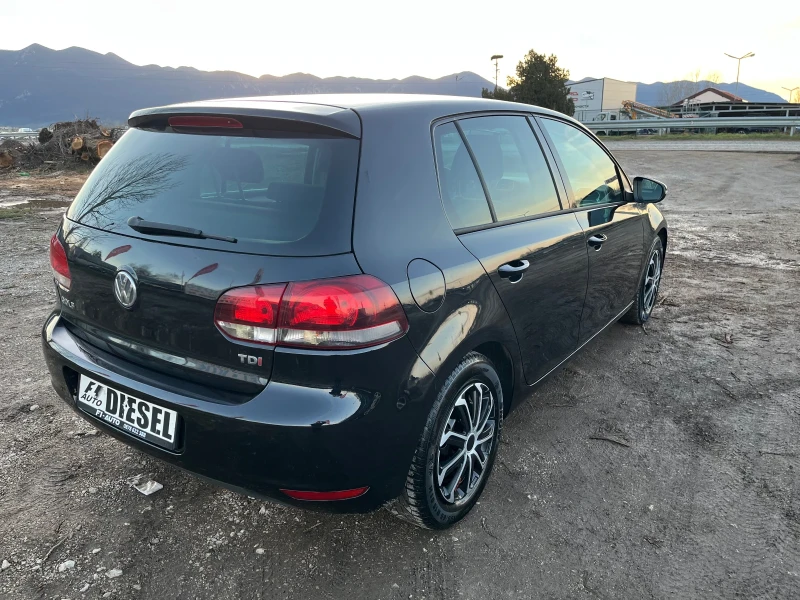 VW Golf 1.6TDI-105-HI-LINE-ITALIA, снимка 9 - Автомобили и джипове - 53117172