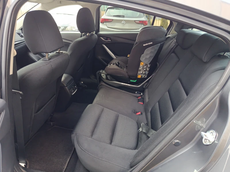 Mazda 6 2.2 Turbodiesel Business Edition, снимка 10 - Автомобили и джипове - 53153774
