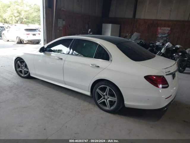 Mercedes-Benz E 350 4MATIC, снимка 8 - Автомобили и джипове - 47400242