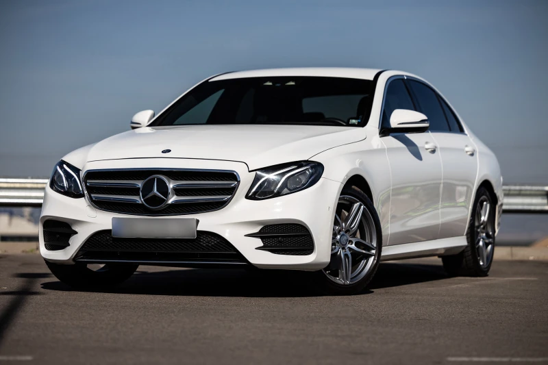Mercedes-Benz E 220 AMG Distronic Digital 75000км - 60900 лв. - 33442239 1