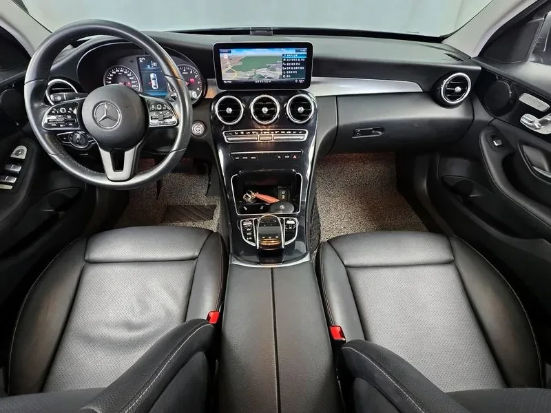 Mercedes-Benz C 200, снимка 7 - Автомобили и джипове - 55842025