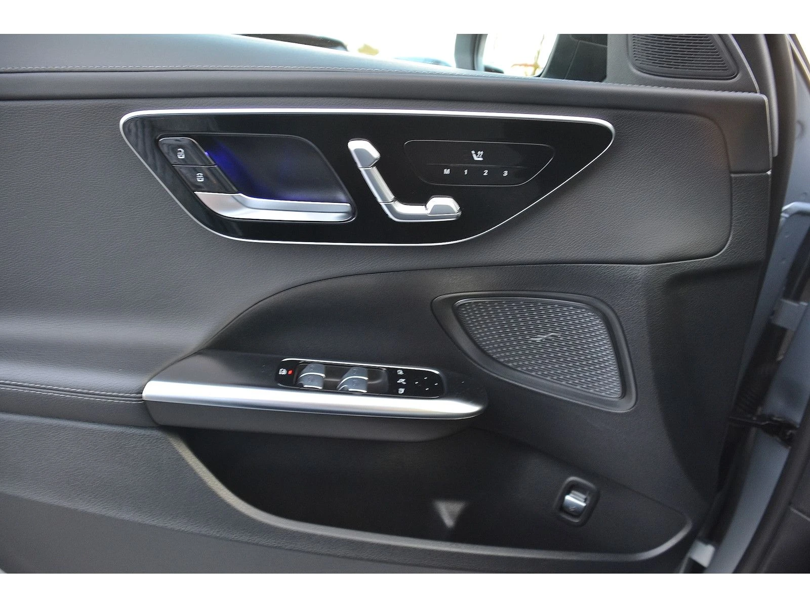 Mercedes-Benz C 220 AMG/200HP/PANO/ADVANTAGE-PLUS/NIGHT/MEMORY//421v | Mobile.bg   13