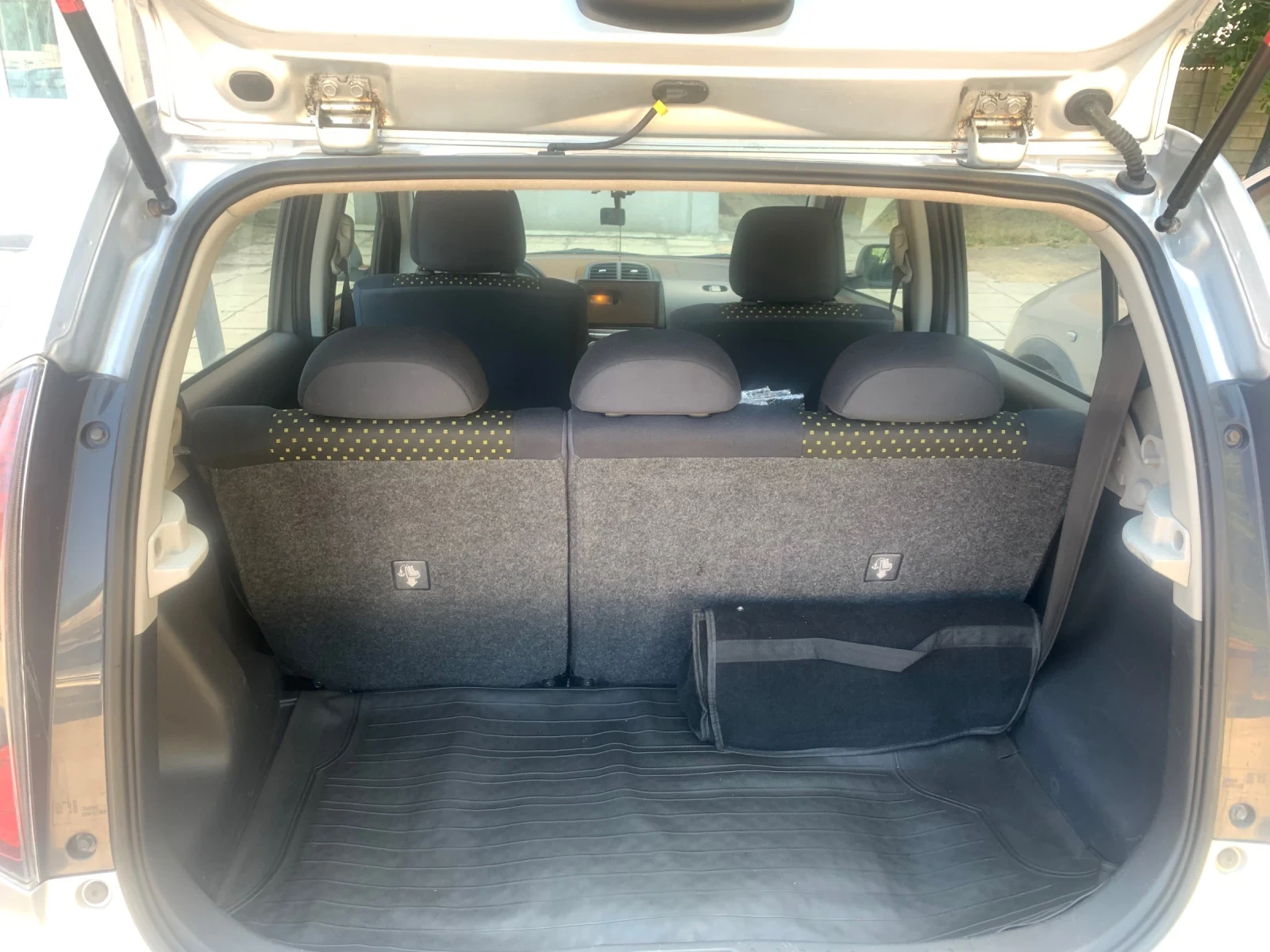 Daihatsu Sirion 1.3 - изображение 10