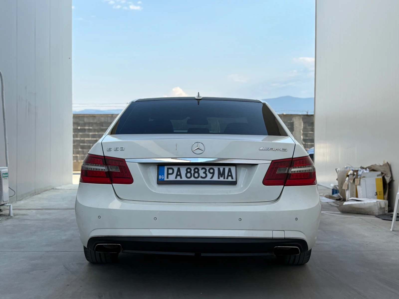 Mercedes-Benz E 350 6.3 AMG* Pack* Камера* Navi* Кожа* Подгрев* Avanga - изображение 4
