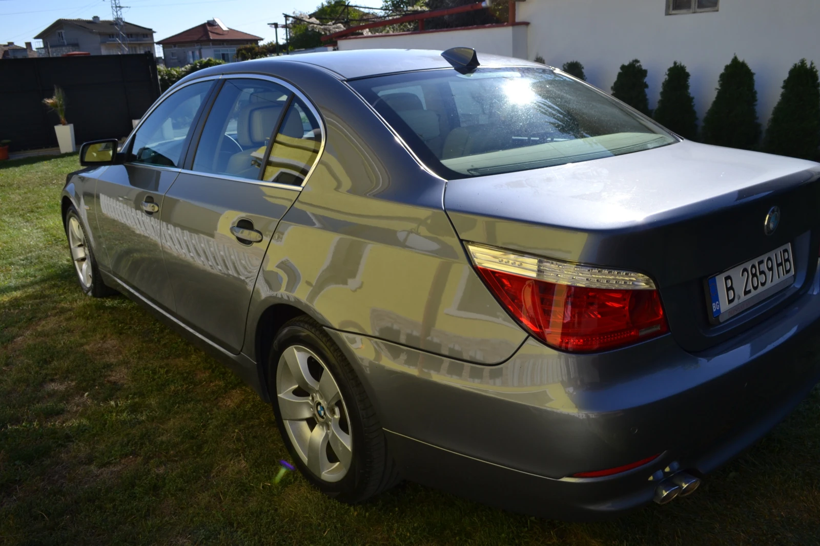 BMW 525 3.0 Xdrive - изображение 2