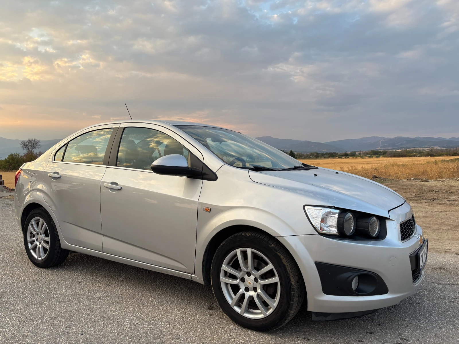 Chevrolet Aveo  - изображение 5