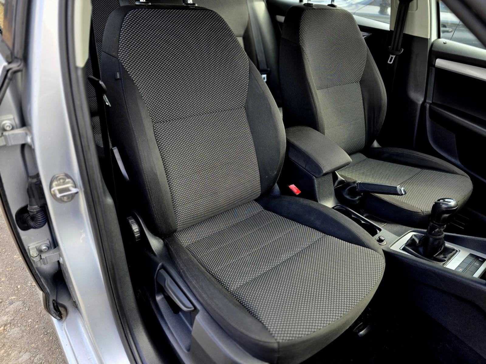 Skoda Octavia  / * 1.8/180hp/EURO 6 | Mobile.bg   12