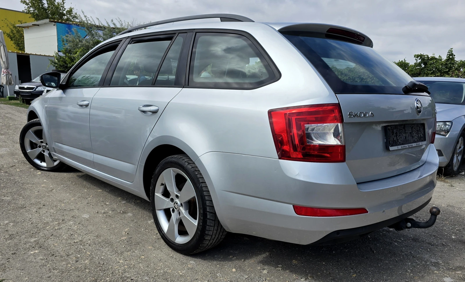 Skoda Octavia  / * 1.8/180hp/EURO 6 | Mobile.bg   6