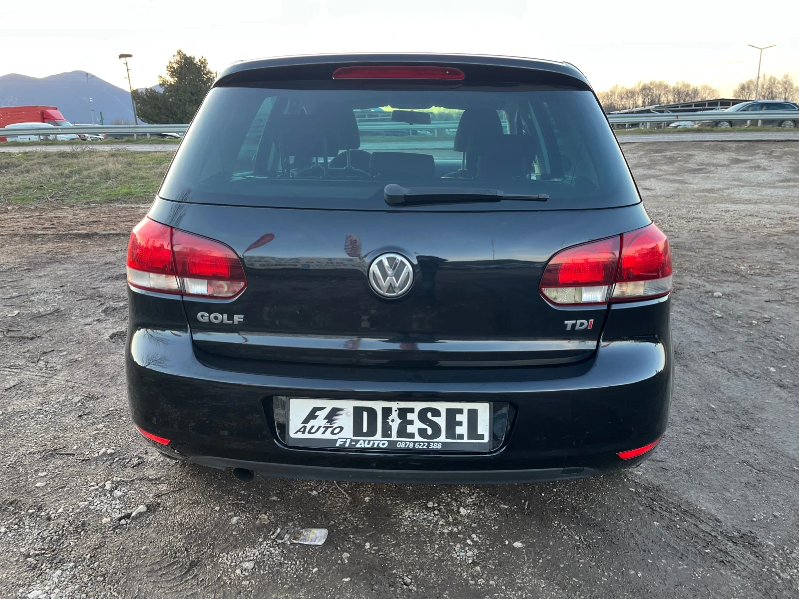 VW Golf 1.6TDI-105-HI-LINE-ITALIA - изображение 10