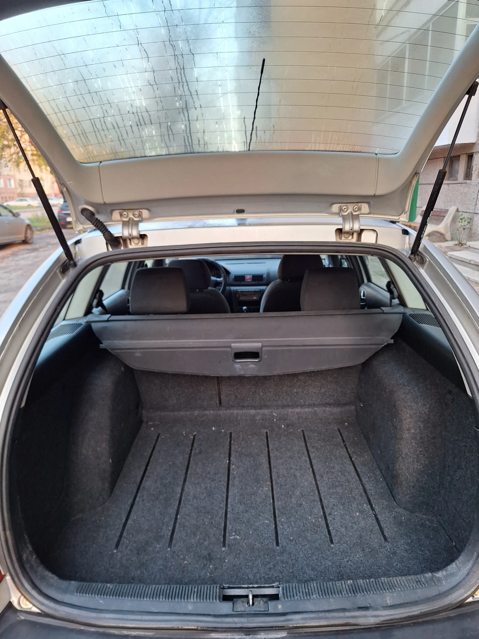 Skoda Octavia, снимка 6 - Автомобили и джипове - 53951292