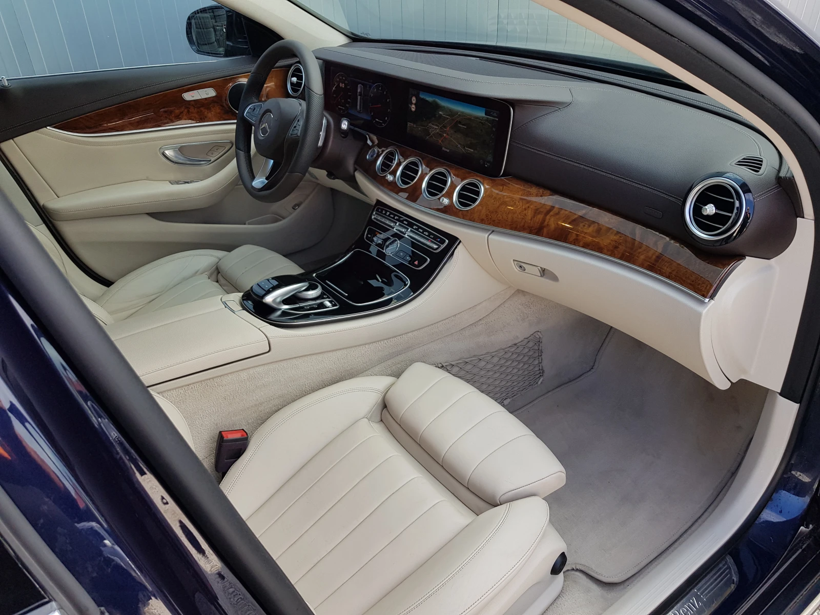 Mercedes-Benz E 350 D 4matic ALL TERRAIN /01/2018 г. ЛИЗИНГ, снимка 10 - Автомобили и джипове - 53985007