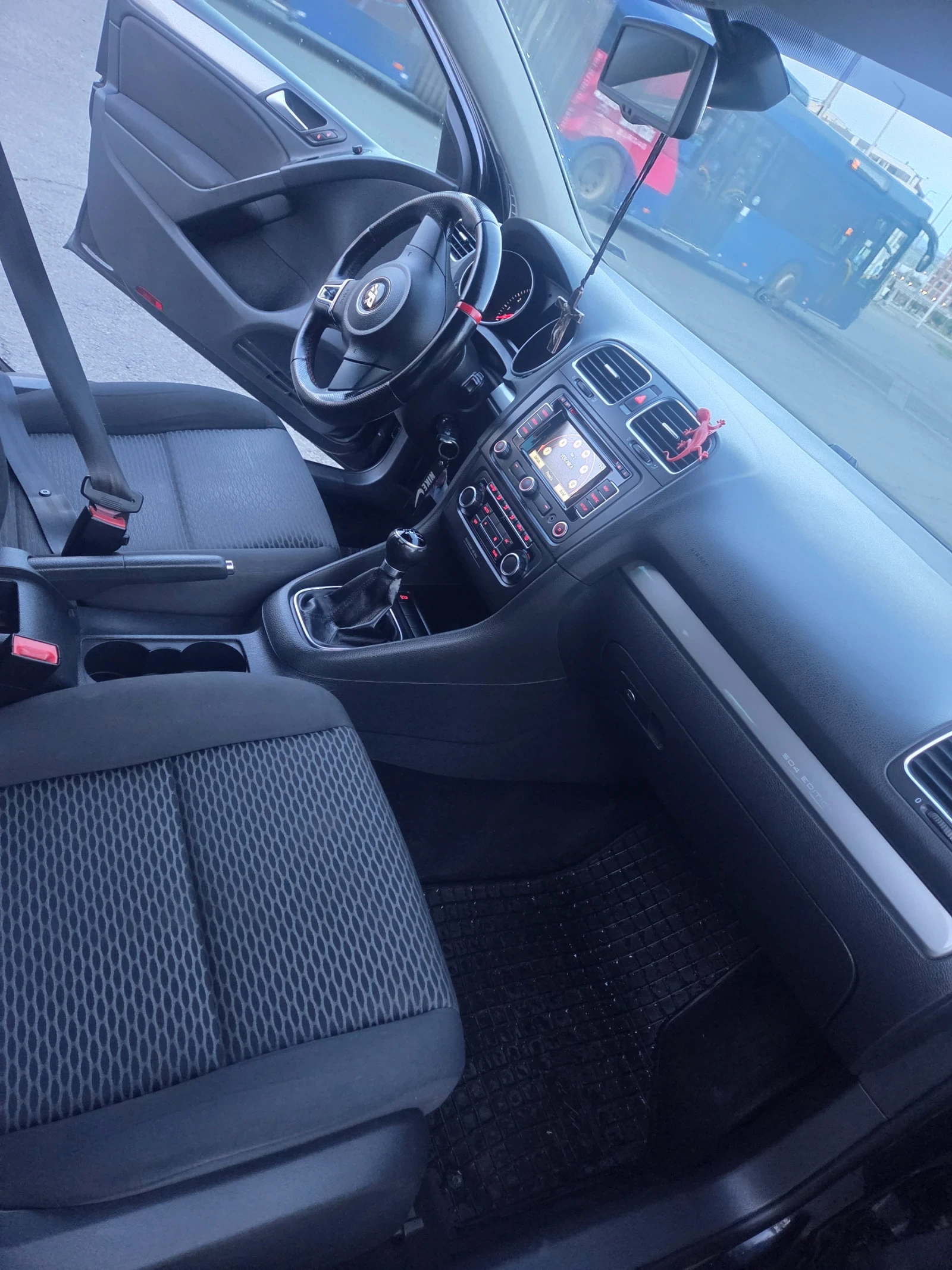 VW Golf Голф 6, снимка 10 - Автомобили и джипове - 54176573