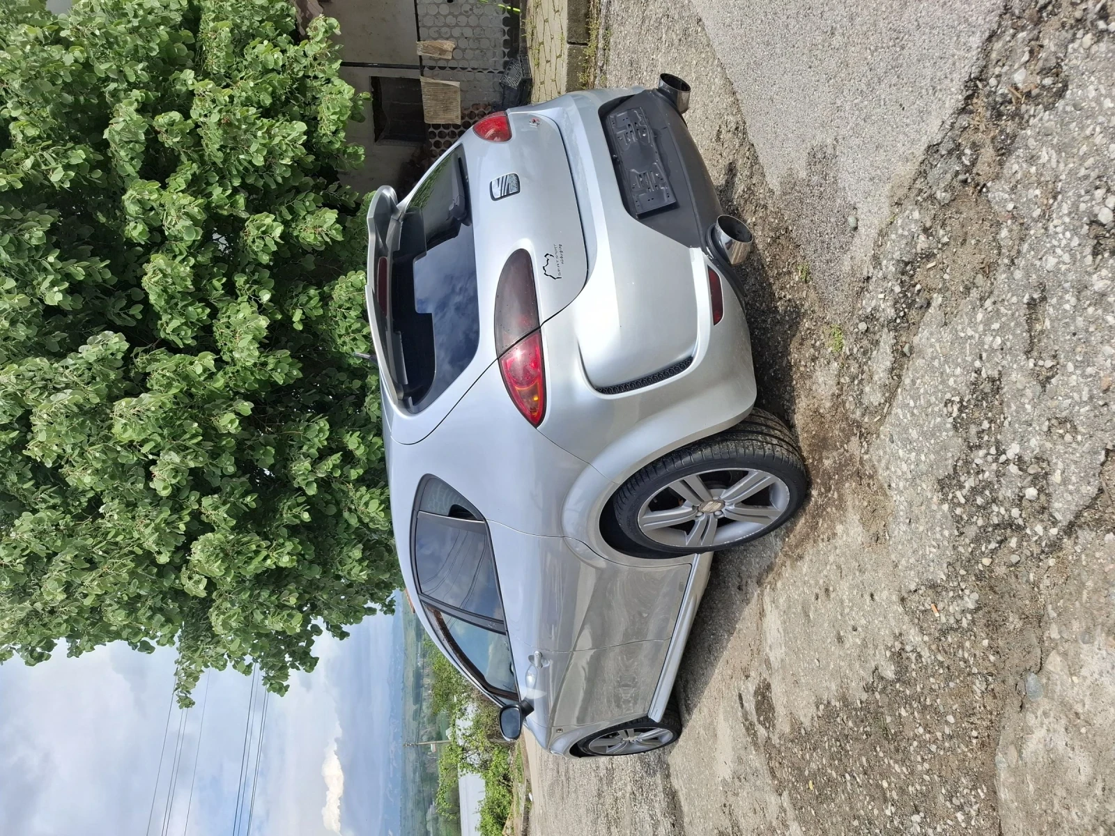Seat Leon FR, снимка 4 - Автомобили и джипове - 54499371