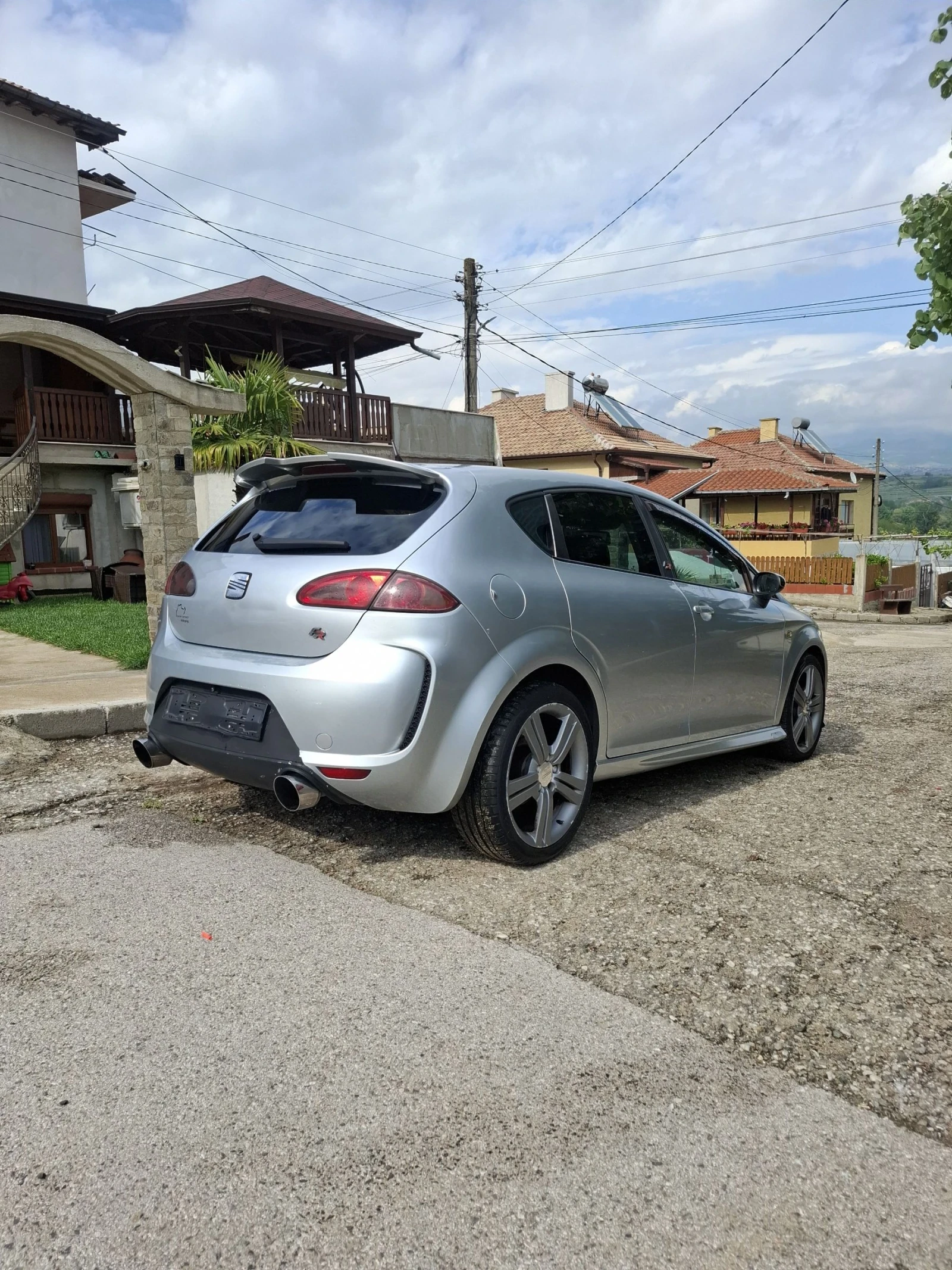 Seat Leon FR, снимка 3 - Автомобили и джипове - 54499371