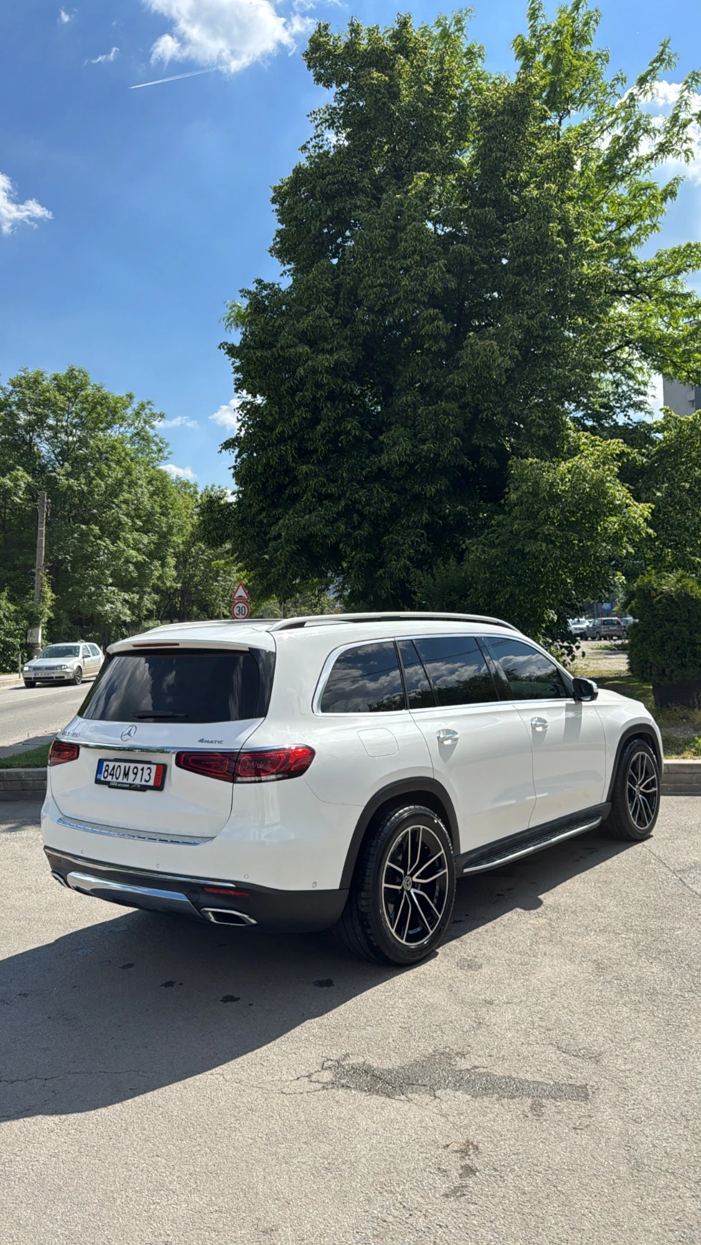 Mercedes-Benz GLS 450 Burmester* 360* PANO* ОБДУХВАНЕ* MULTIBEAM* ПОДГРЕ, снимка 2 - Автомобили и джипове - 54732931