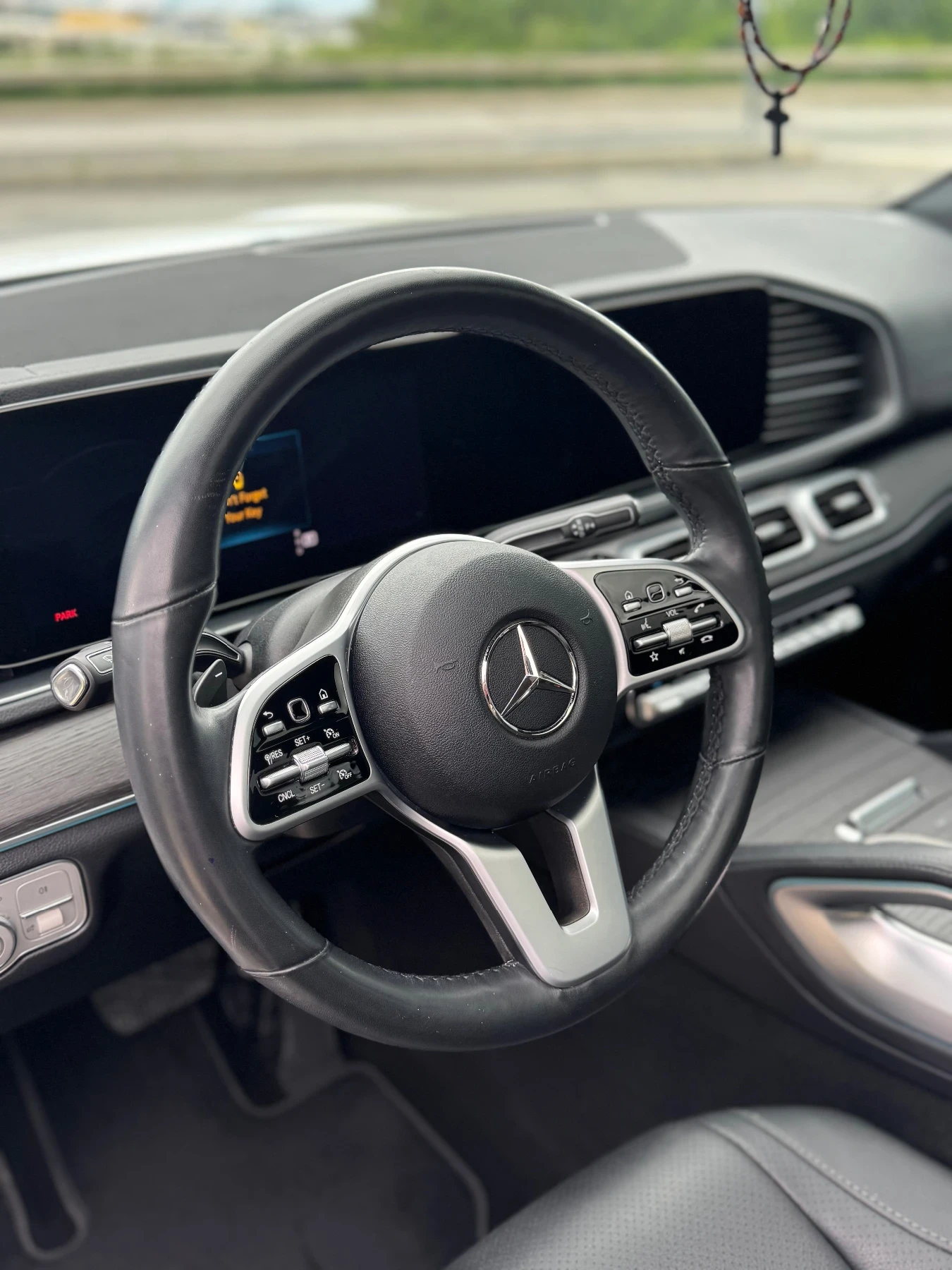 Mercedes-Benz GLS 450 Burmester* 360* PANO* ОБДУХВАНЕ* MULTIBEAM* ПОДГРЕ, снимка 7 - Автомобили и джипове - 54732931