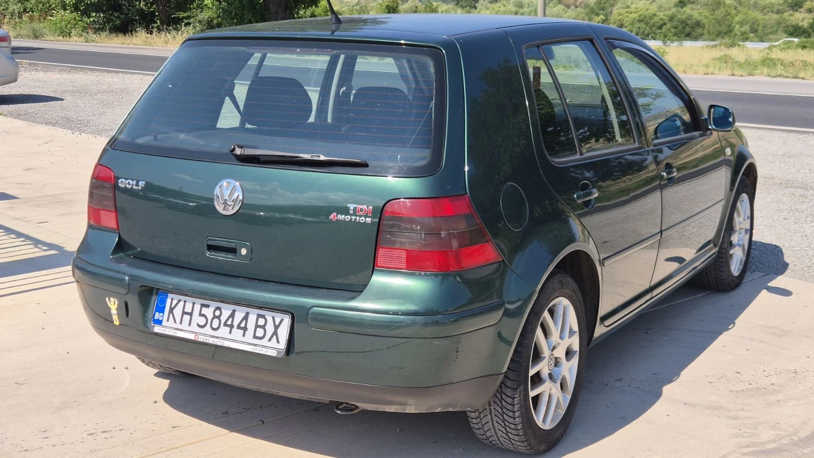 VW Golf, снимка 5 - Автомобили и джипове - 55010509