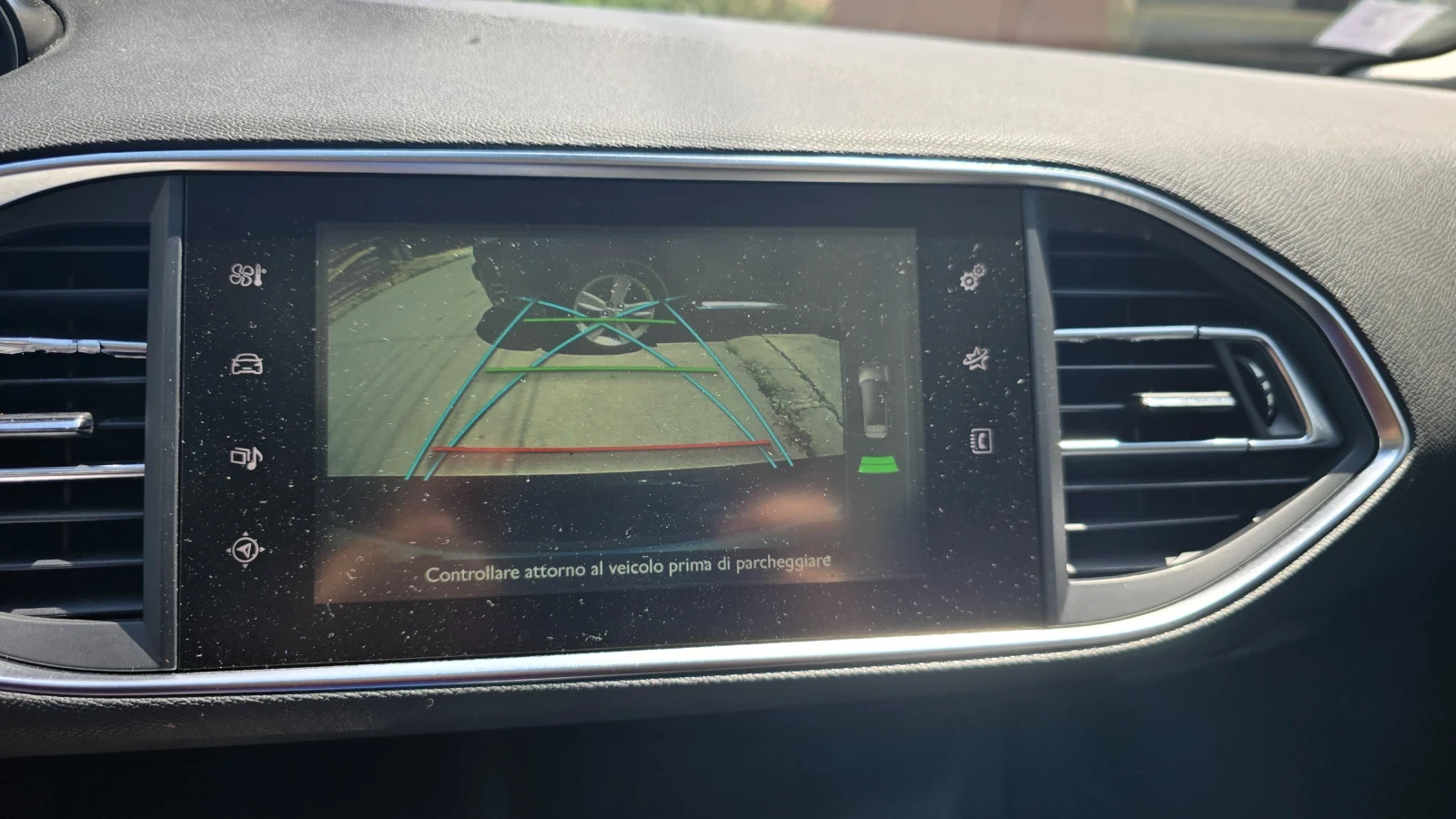 Peugeot 308 1.6 HDI 115 HP, снимка 11 - Автомобили и джипове - 55530794