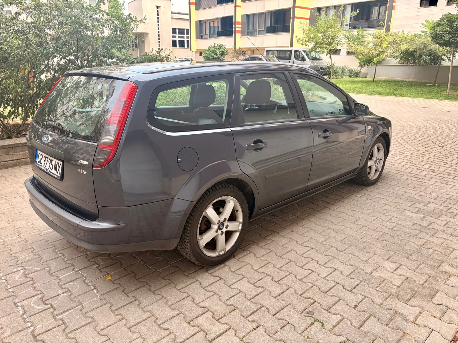 Ford Focus 2.0 TDCI, снимка 5 - Автомобили и джипове - 56039421