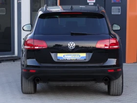     VW Touareg 3.0tdi-262k.c. /AUTO/KOJA/NAVI/PANORAMA/XENON/LED/