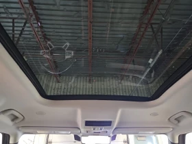 Land Rover Defender 110 P400 X-Dynamic SE, снимка 12