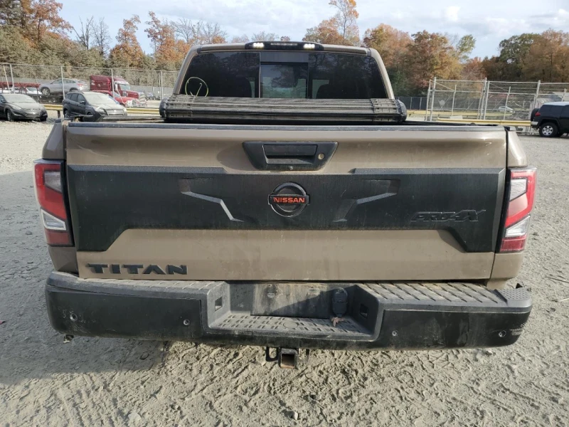 Nissan Titan crew cab SV Crew Cab PRO-4X, снимка 6 - Автомобили и джипове - 48313695