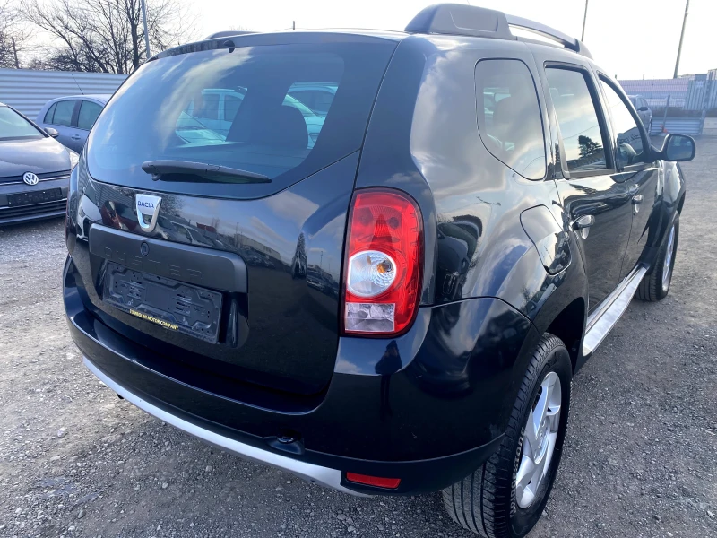 Dacia Duster 1.6i Бонбон 166х.км!!!, снимка 4 - Автомобили и джипове - 49033992