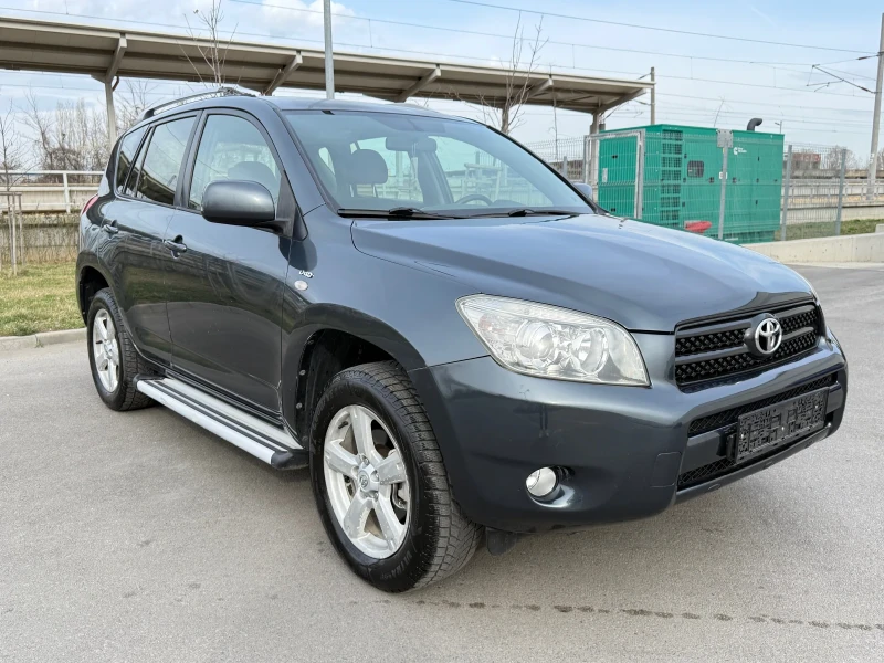 Toyota Rav4 /2.2D4D/4WD/, снимка 3 - Автомобили и джипове - 51701412