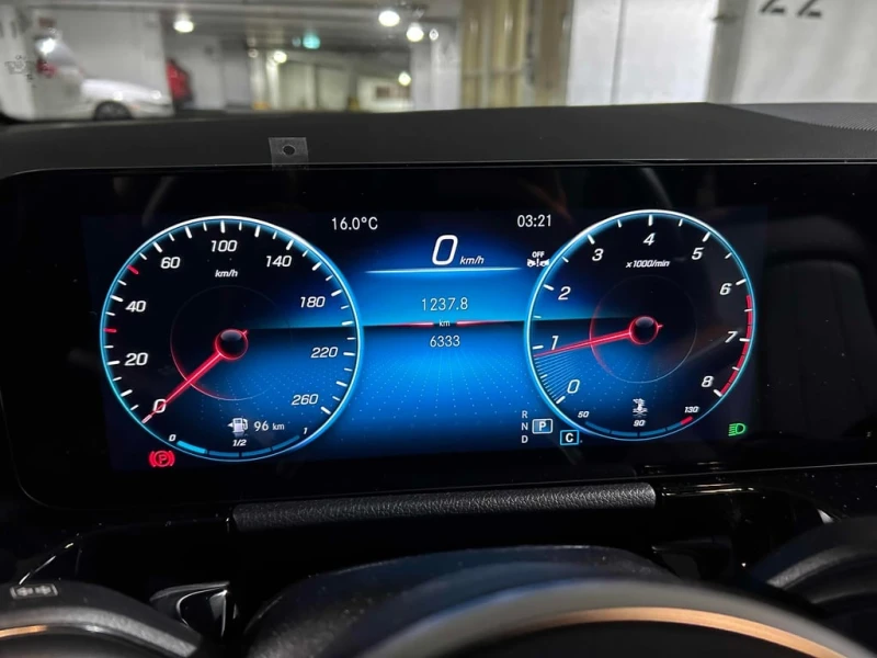 Mercedes-Benz GLA 250  CARFAX, снимка 10 - Автомобили и джипове - 53120575