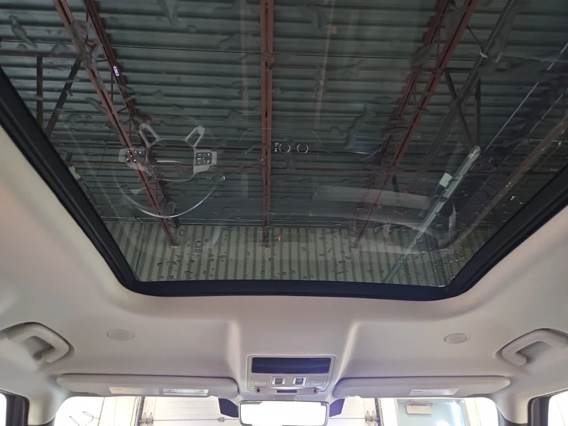 Land Rover Defender 110 P400 X-Dynamic SE, снимка 12 - Автомобили и джипове - 53170811