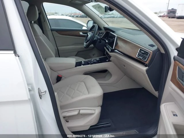 VW Touareg 2.0T* SE* 7-МЕСТА* 989КМ!, снимка 7 - Автомобили и джипове - 49263931