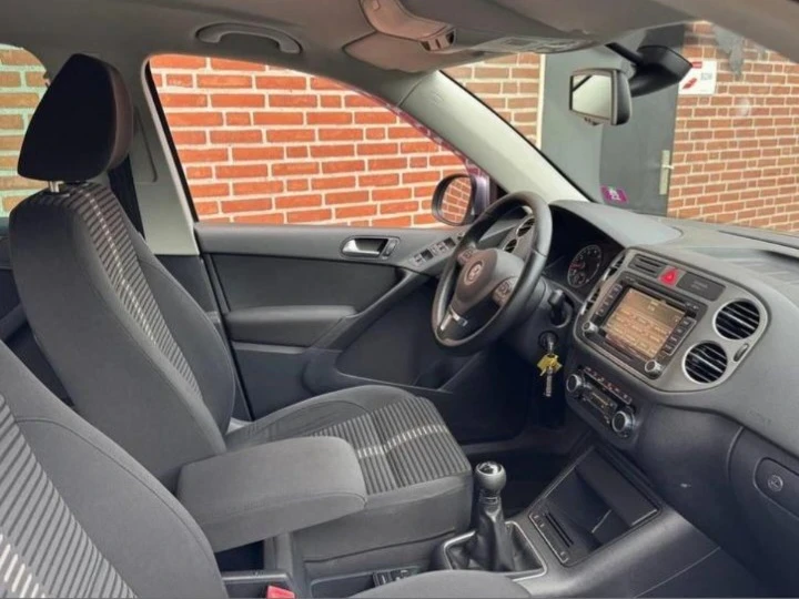 VW Tiguan 1.4TSI BLUE MOTIONS TECHNOLOGY , снимка 8 - Автомобили и джипове - 52723692