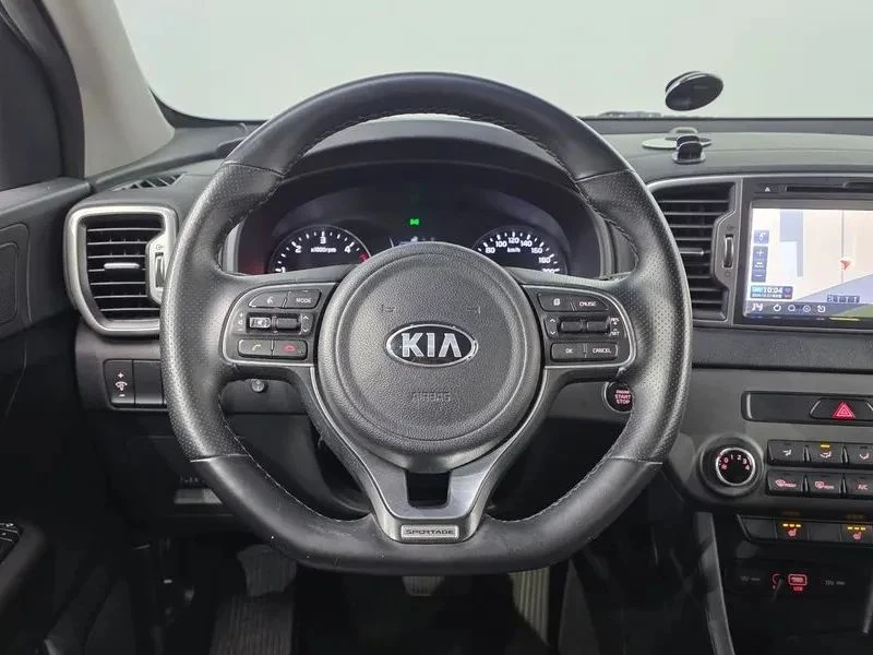 Kia Sportage, снимка 15 - Автомобили и джипове - 56687836