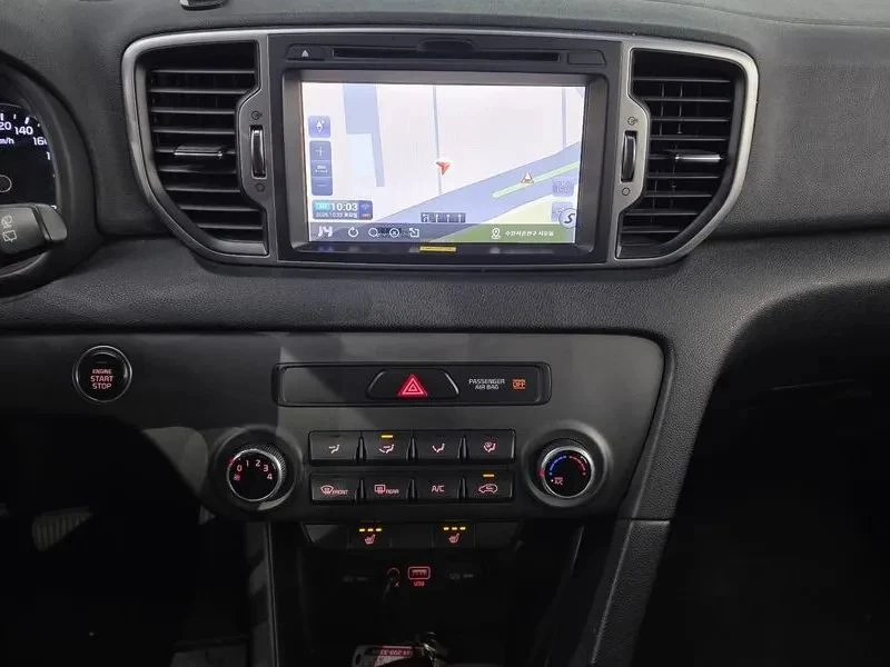 Kia Sportage, снимка 14 - Автомобили и джипове - 56687836