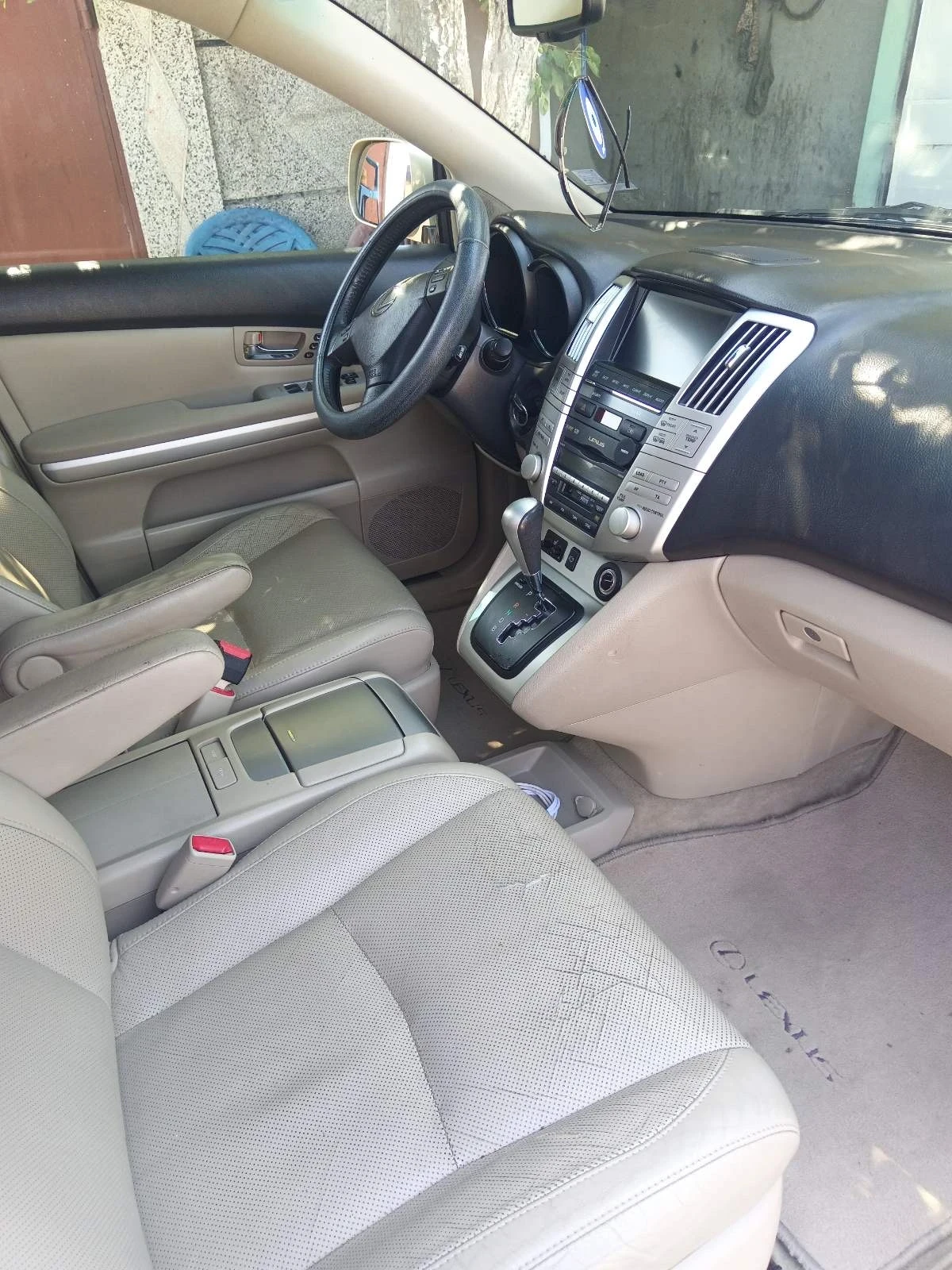 Lexus RX 400h  - изображение 6