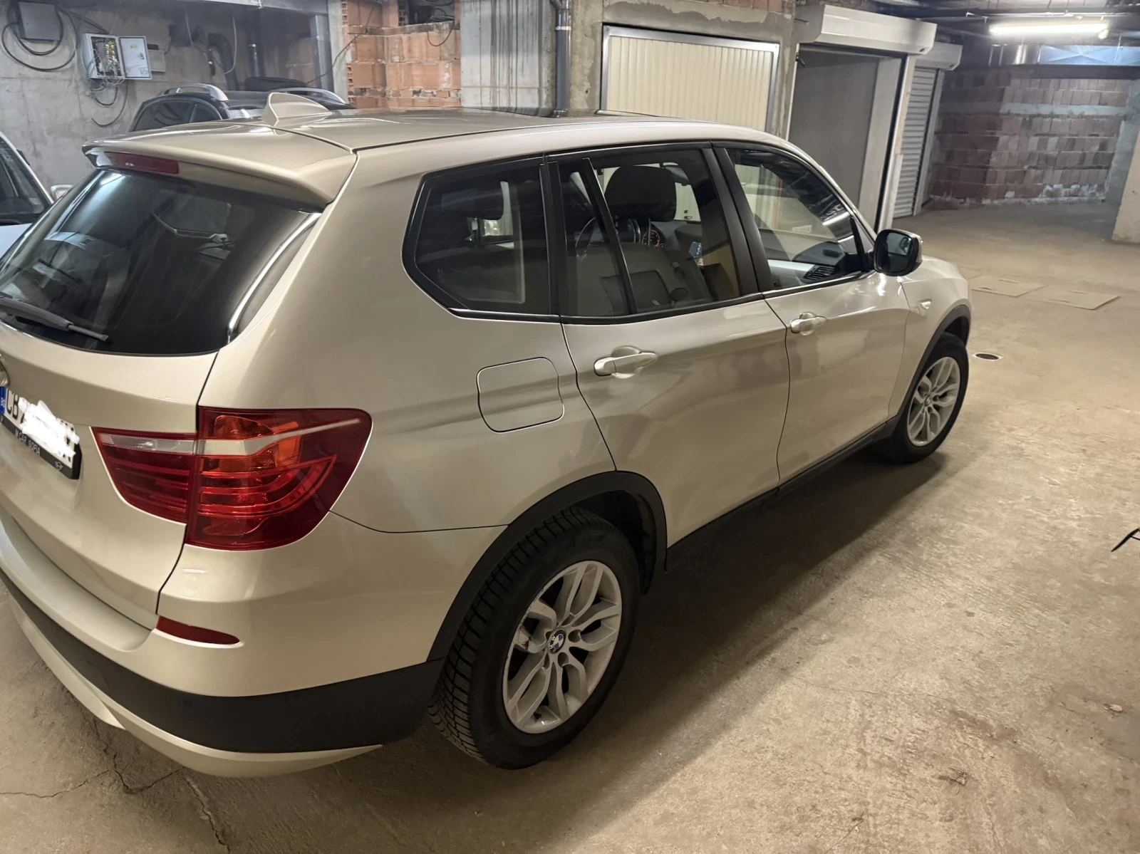 BMW X3 XDrive 2.0, Head Up, Панорама, Keyless, кожа, снимка 3 - Автомобили и джипове - 53847004